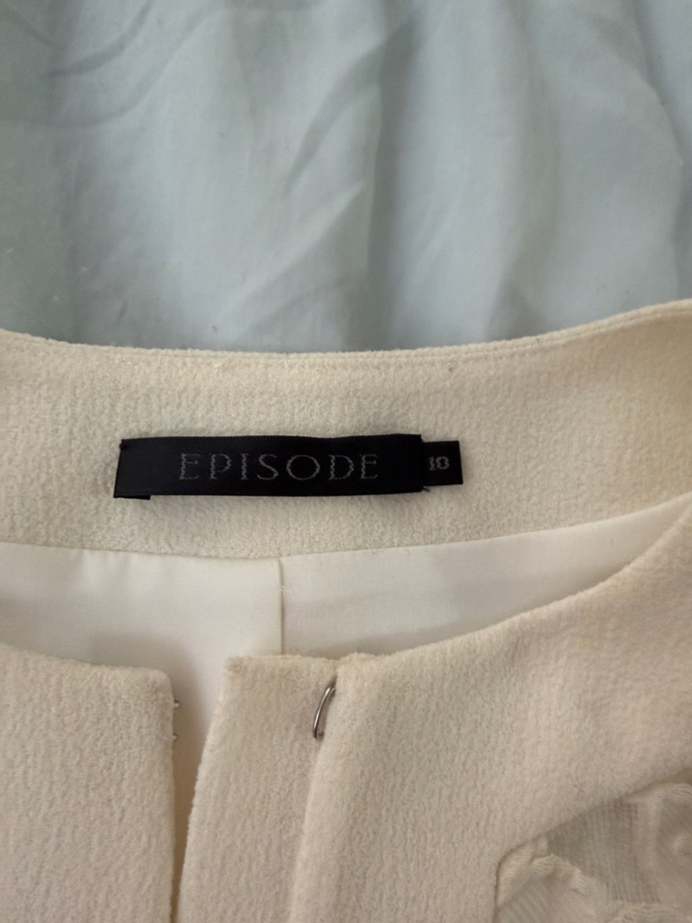 Episode Women's Cream Embroidered Lace Jacket - Picture 2 of 12